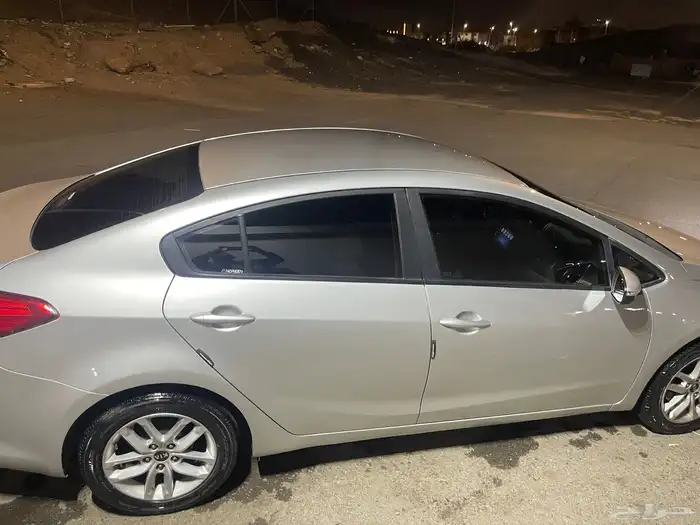 كيا سيراتو موديل 2017 ممشى 200 الف 26