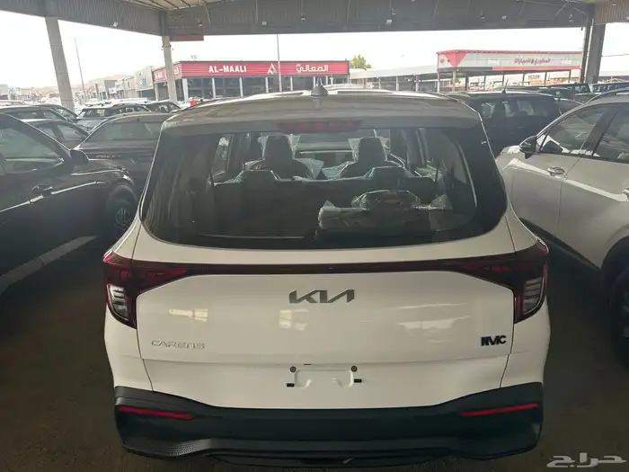 كيا كارينز ستندر موديل 2025 كاش اقساط 22