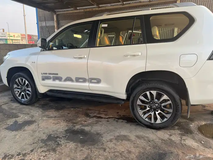 برادو فل كامل 6 سلندر 2022 9