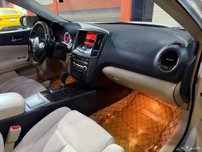 NISSAN MAXIMA 2014 17