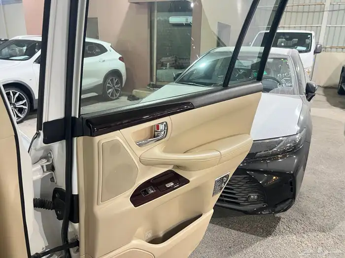 لكزس LX570 ممشى قليل 2015 وكاله نضيف ب الحيل 57