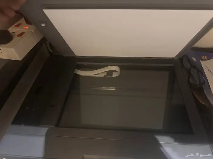 طابعة تانك 581 شبه جديدة استخدام شهر 3-1 واي فاي 2