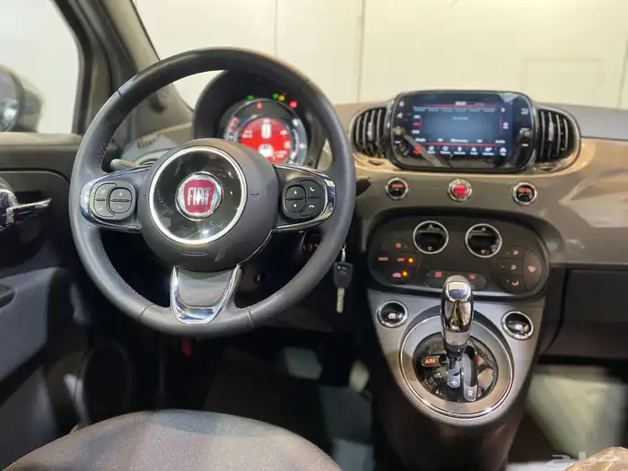 فيات 500 2024 اصفار 11