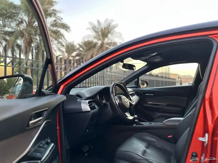 تويوتا C-HR موديل 2020 سعودي هايبرد 25