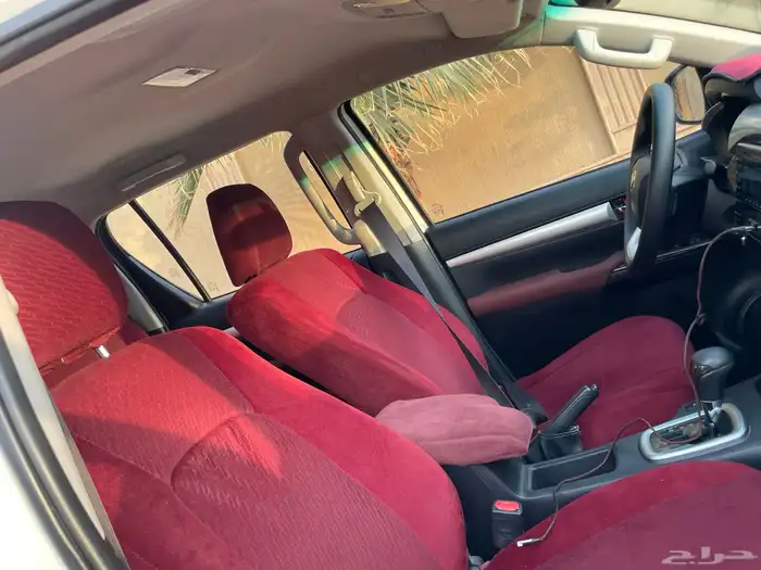 تويوتا هايلوكس SRS 2016 سعودي 17