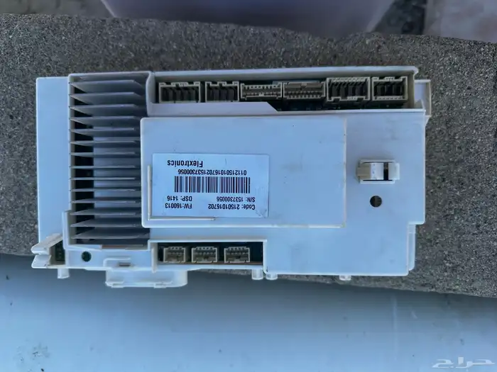 لوحة تحكم   كمبيوتر غسالة ملابس اريستون 0