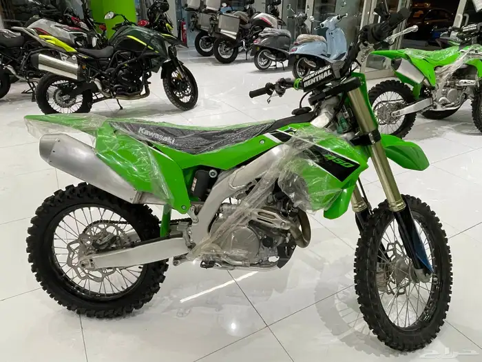كاوساكي صحراوي KX 450 2024 1