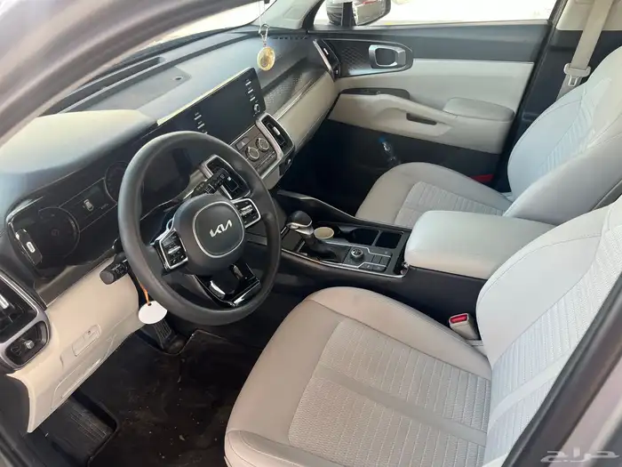 كيا ديزل سورينتو 9