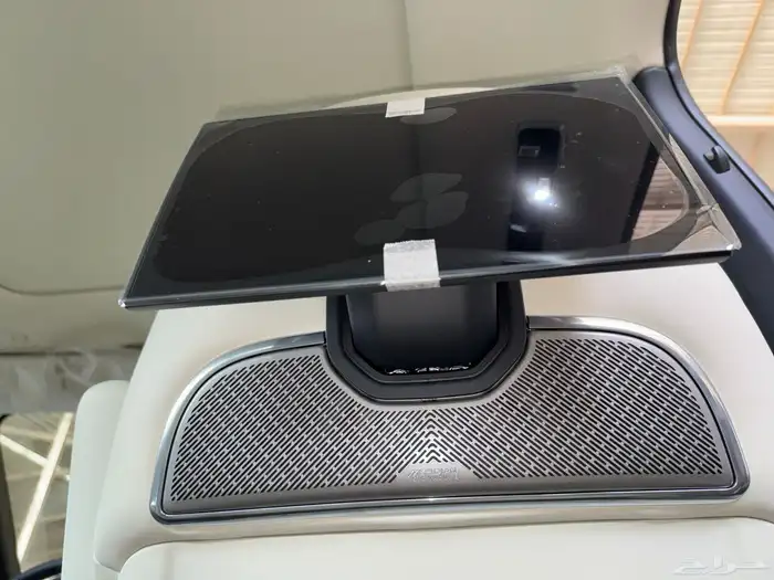 شاشات رانج روفر كوبي وكاله 10