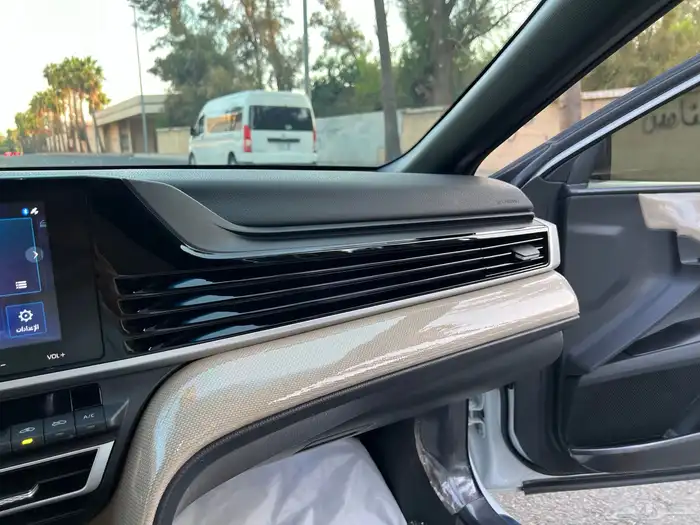 كامري بحالة الوكالة هايبردبلس2025 70