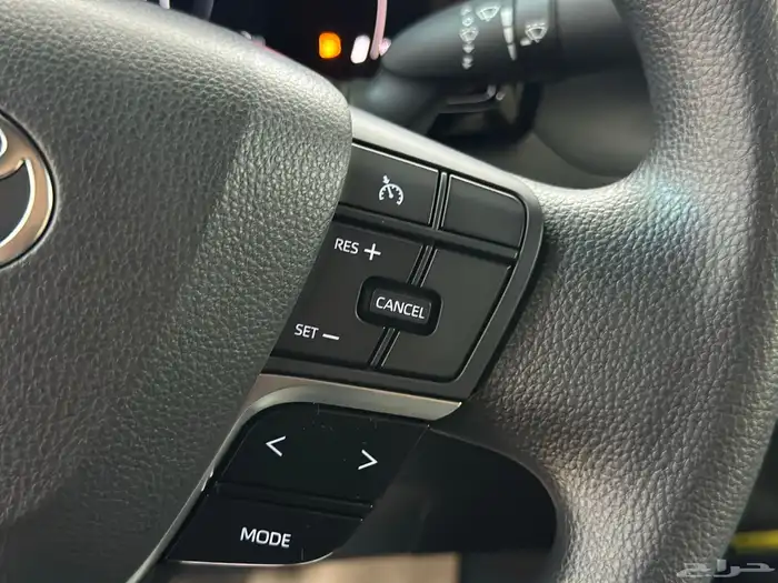 كامرى e هايبرد 2025 6