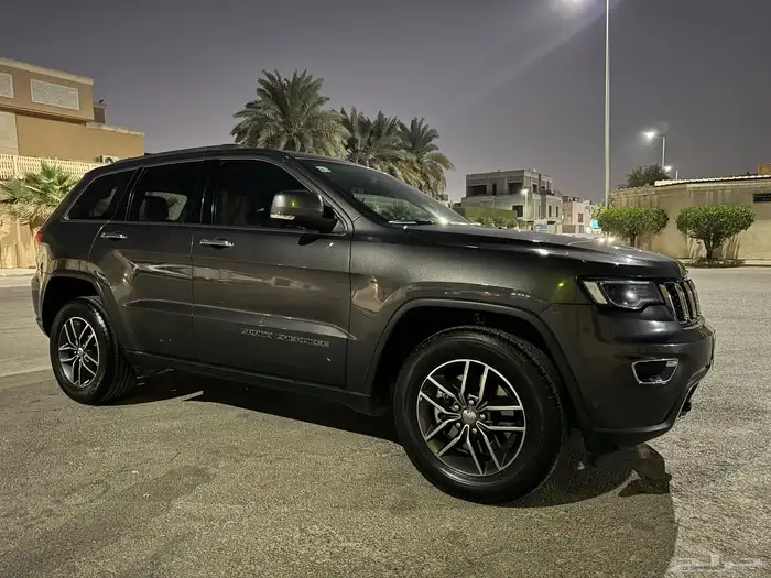 جيب شروكي لميتد 8