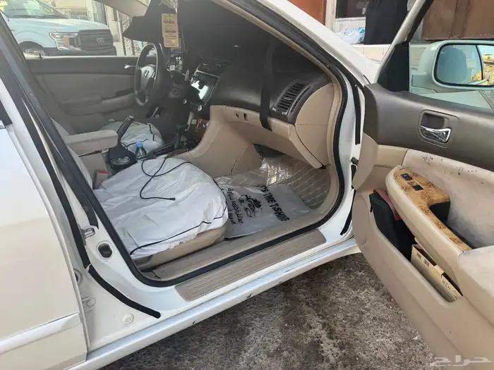 اكورد 2007 فل نظيفة للبيع برفحا عليها سوم 15 والبيع 17 كاش 5