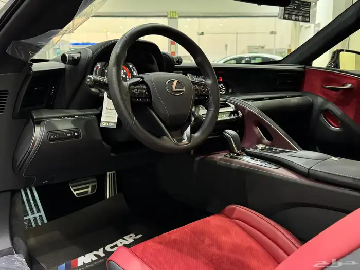 لكزس LC500 موديل 2023 شبه جديد ماشي 700 كيلو فقط 5