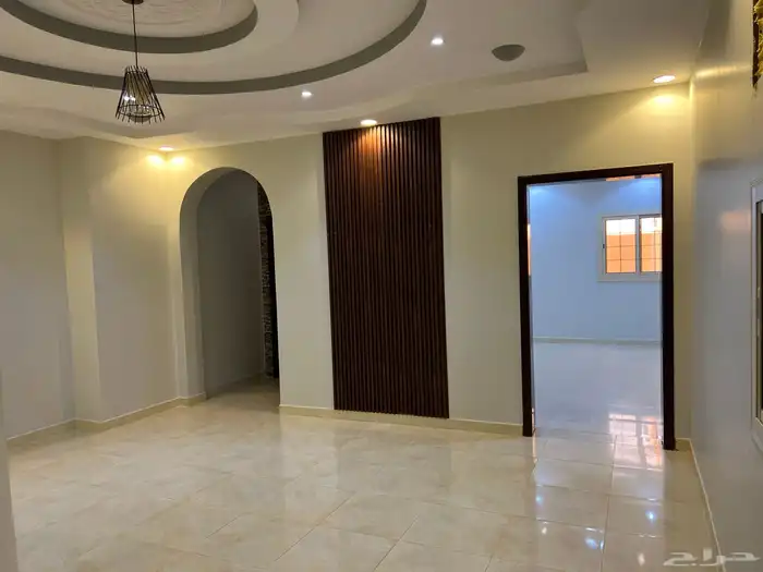 شقة ايجار مكة البوابه3الزايدي 3غرف صالتين كبار مطبخ راكب 2