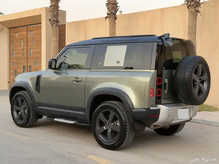 ديفندر HSE 90 عداد قليل 2022 بحالة الوكالة 5