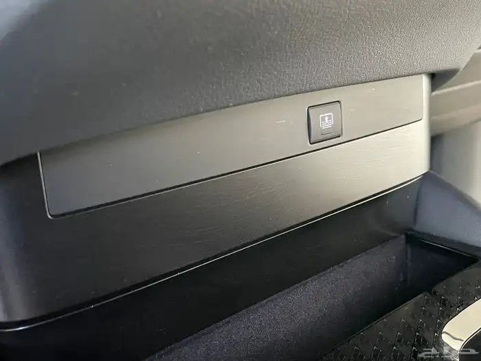 لكزس بحالة الوكالة 62