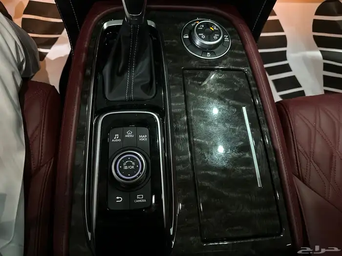 نيسان باترول بلاتينيوم موديل 2024 فل كامل 8 سلندر 13