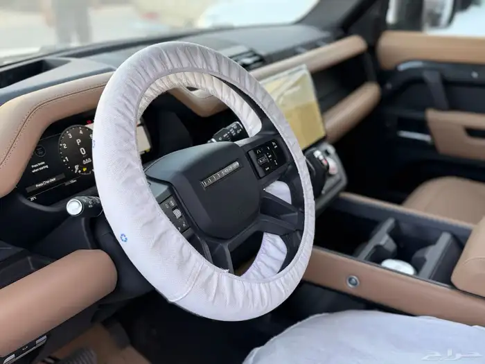 لاندروفر ديفندر HSE موديل 2026 وارد الناغي نظام 50-50 14