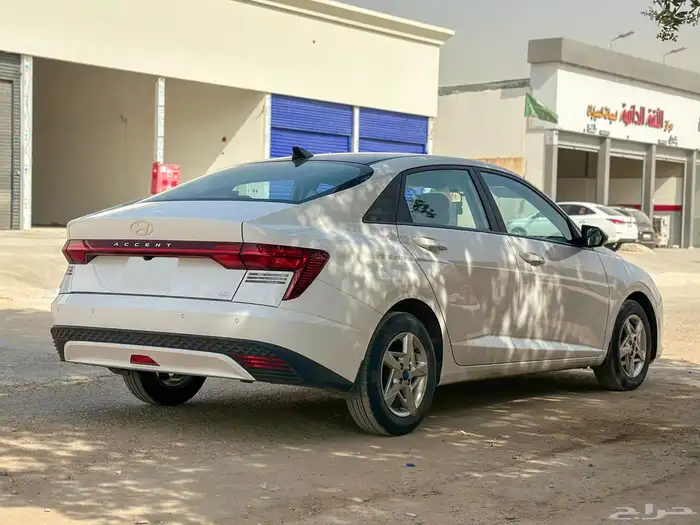 هونداي اكسنت موديل 2024 3