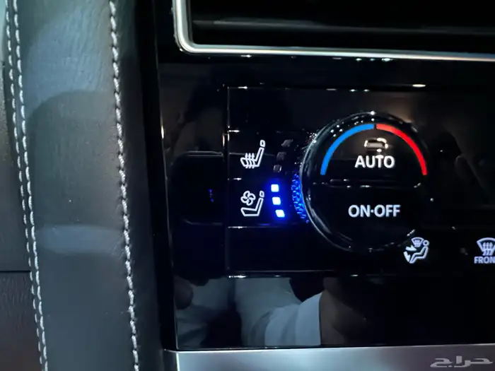 نيسان باترول بلاتينيوم موديل 2024 فل كامل 8 سلندر 12