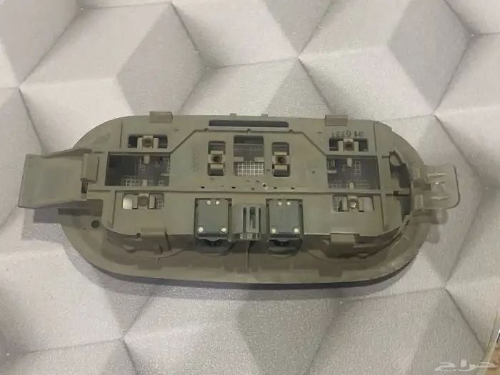 نور السقف يوكن 2000 الى 2006 1