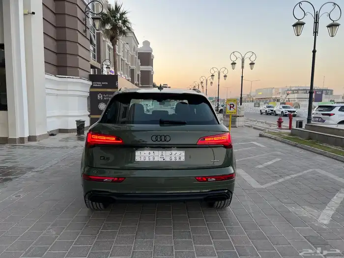 AUDI Q5 2023 S line سماكو بلاك اديشن 19