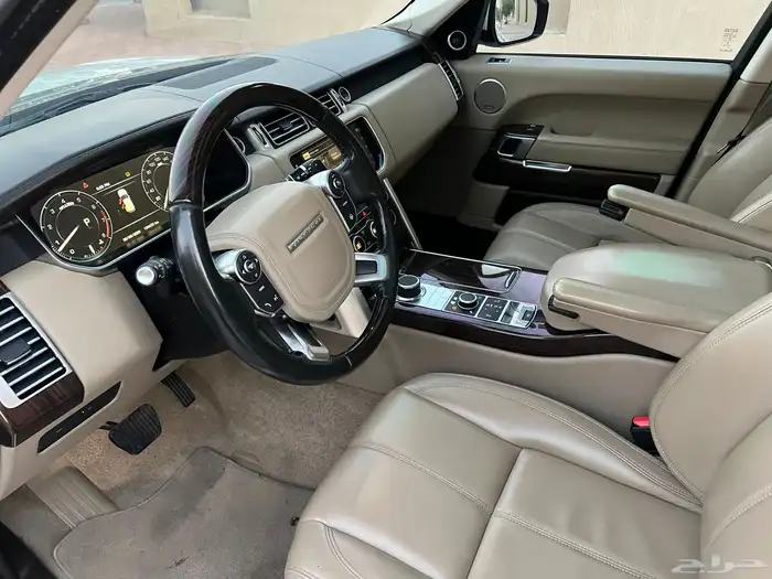 رنج روفر ( فوج ) الموديل 2016 نظيف 23