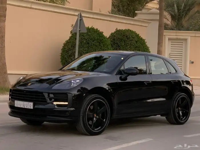 بورش ماكان موديل 2020 بحالة الوكاله 21