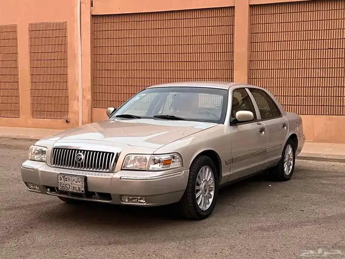 فورد ماركيز 2010 0