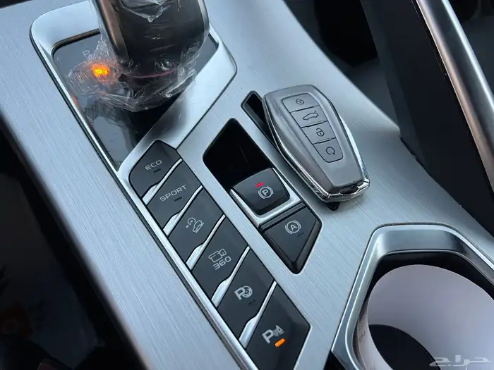 جيلي كولراي 2022 فل كامل GF بلس بلاك ريم شبه الجديد 20