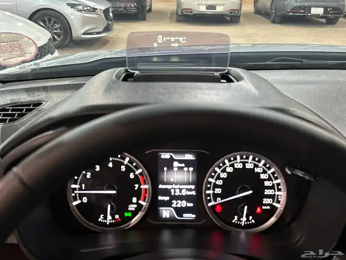 تويوتا اوربان 2025 عداد 1500 كيلو فل كامل بحالة الجديد 41