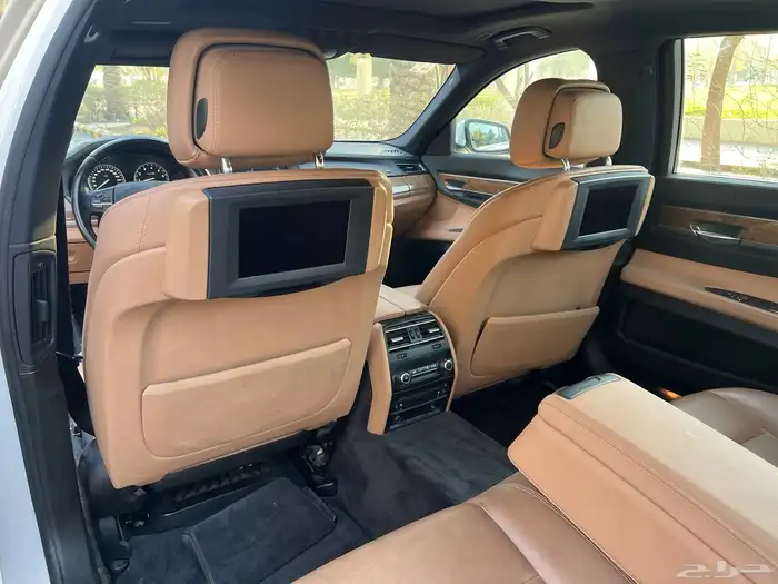للبيع BMW 730 Li فل كامل 2011 13