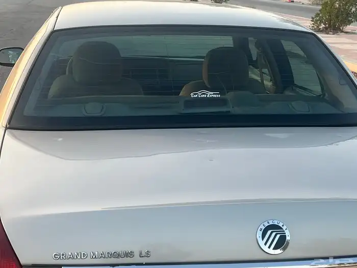 فورد جراند ماركيز 2010 فل نظيف مالك اول 10