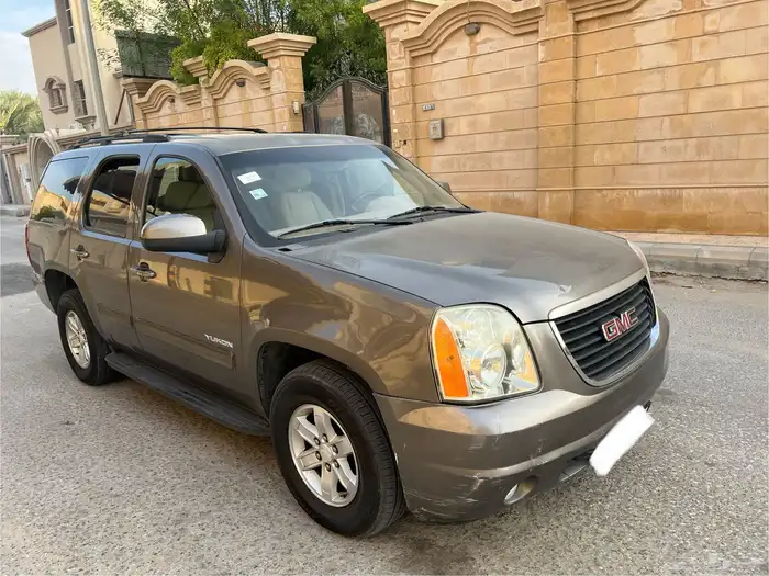 يوكن 2011 قصير بدون دبل بيع او بدل 2