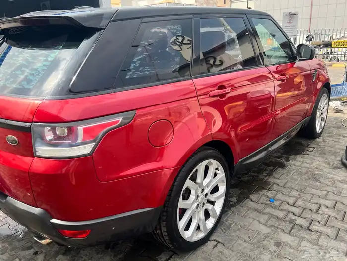رانج روفر سبورت سوبر تشارج V8   2014   وارد الناغي 4