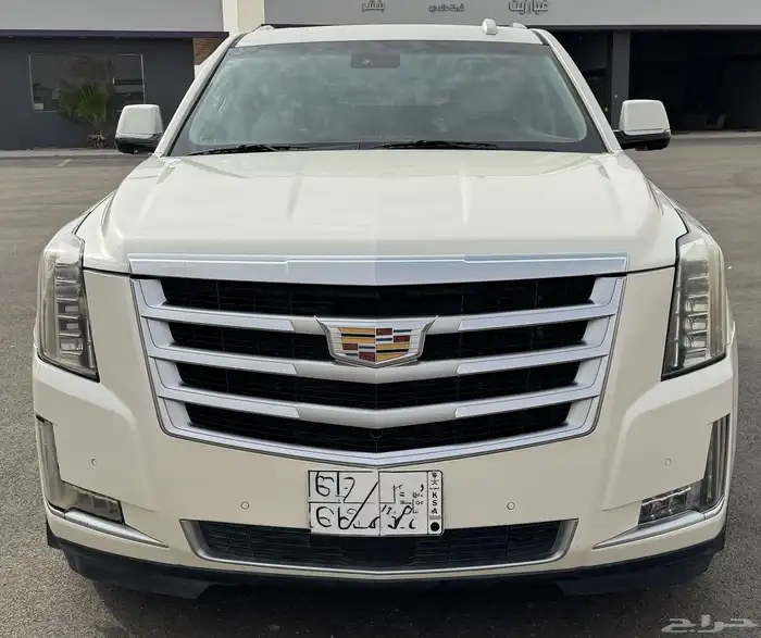كاديلاك اسكاليد 2015 3