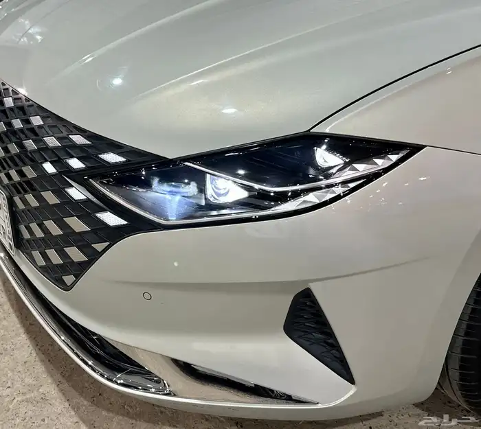 ازيرا سمارت 2022 سعودي عداد قليل بحالة الوكالة 39