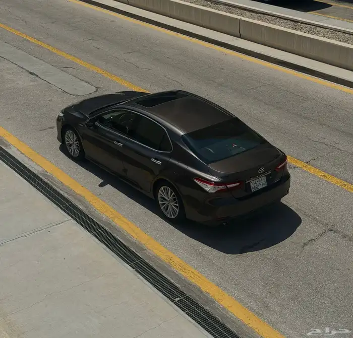 كامري قراندي هايبرد 4