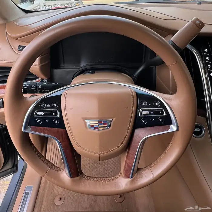 كاديلاك اسكاليد 2015 الدفعة الاخيرة شبه مخزن 31