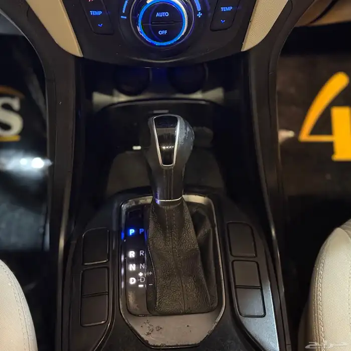 هيونداي سنتافي 2014 (( بحالة ممتازة )) 18