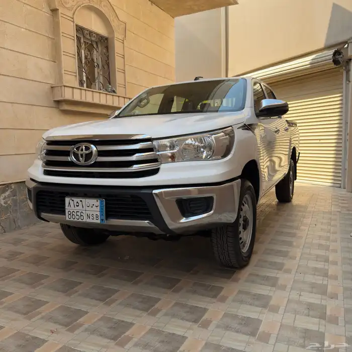 هايلكس 2022 بنزين 1