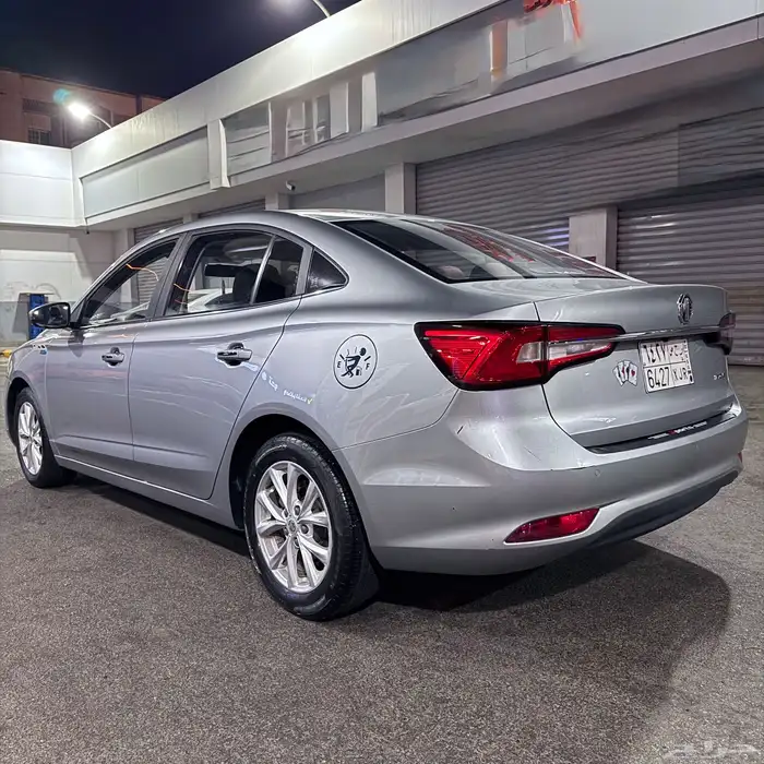 ام جي 5 MG نص فل 2022 للبيع 3