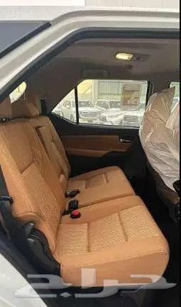 تويوتا فورشنر بنزين GX2 موديل 2025 3