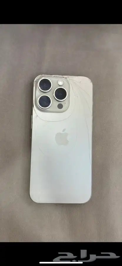 ايفون 15 برو تيتانيوم 1