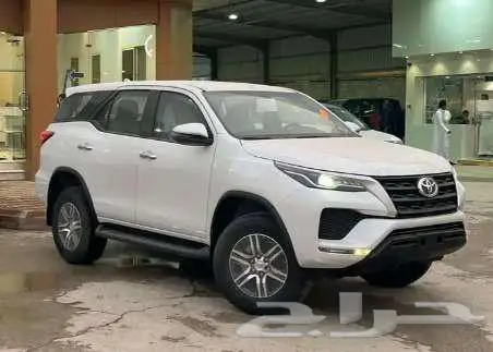 تويوتا فورشنر بنزين GX2 موديل 2025 6