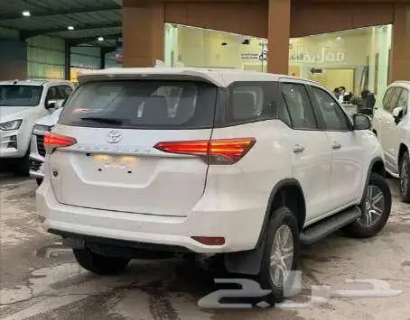 تويوتا فورشنر بنزين GX2 موديل 2025 4