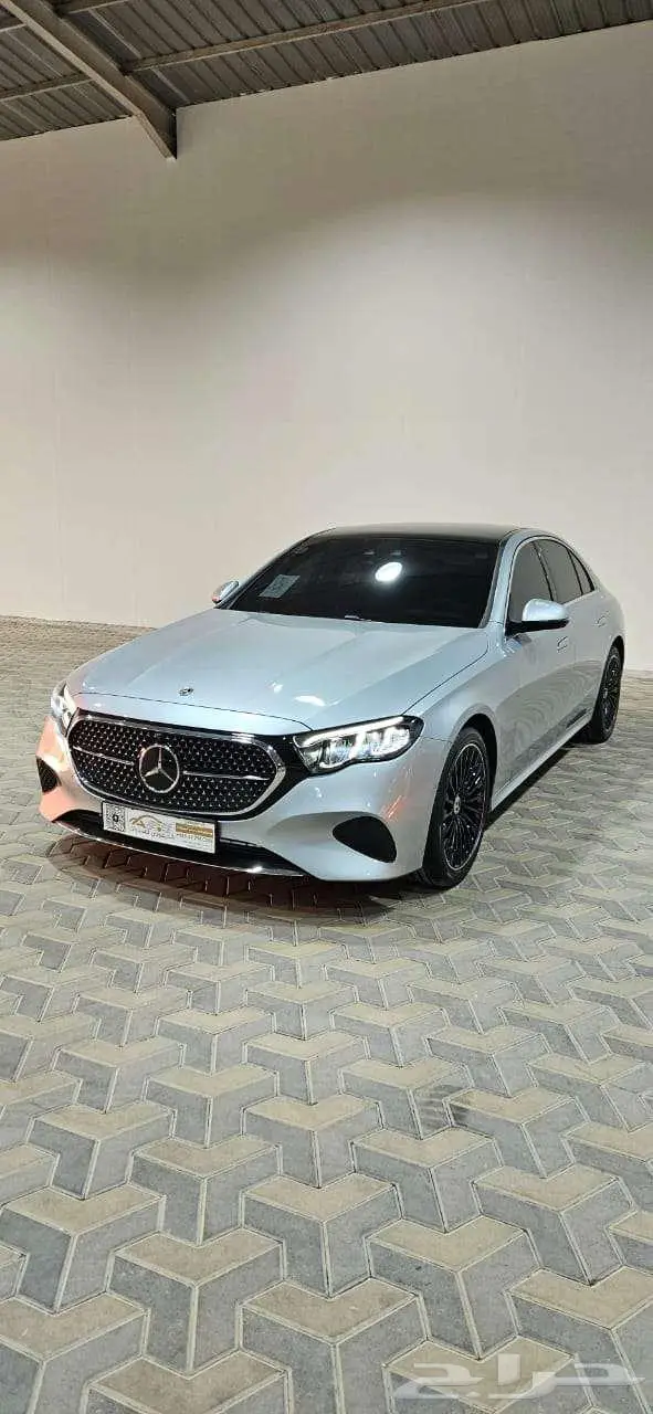 مرسيدس E200 2025 1