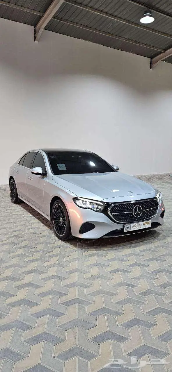 مرسيدس E200 2025 2