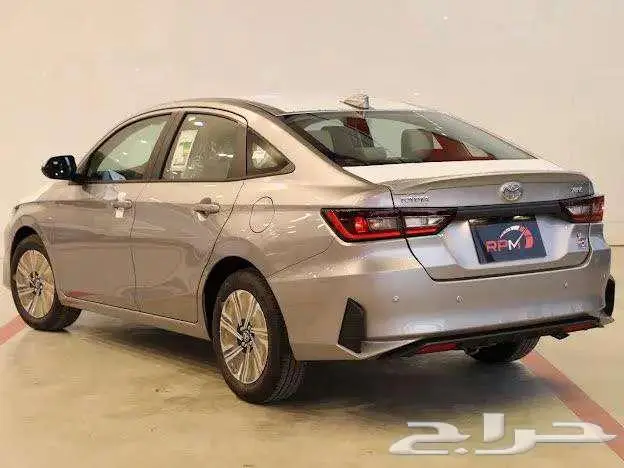 عروض التقسيط _ تويوتا يارس 2026 نص فل بقسط يبدا 950 4